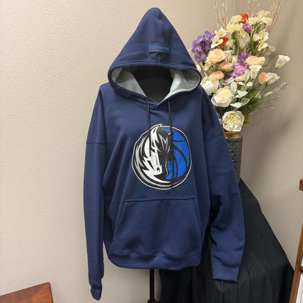 NWT Dallas Mavericks Ultra Game NBA Hoodie – Size XL – NWT